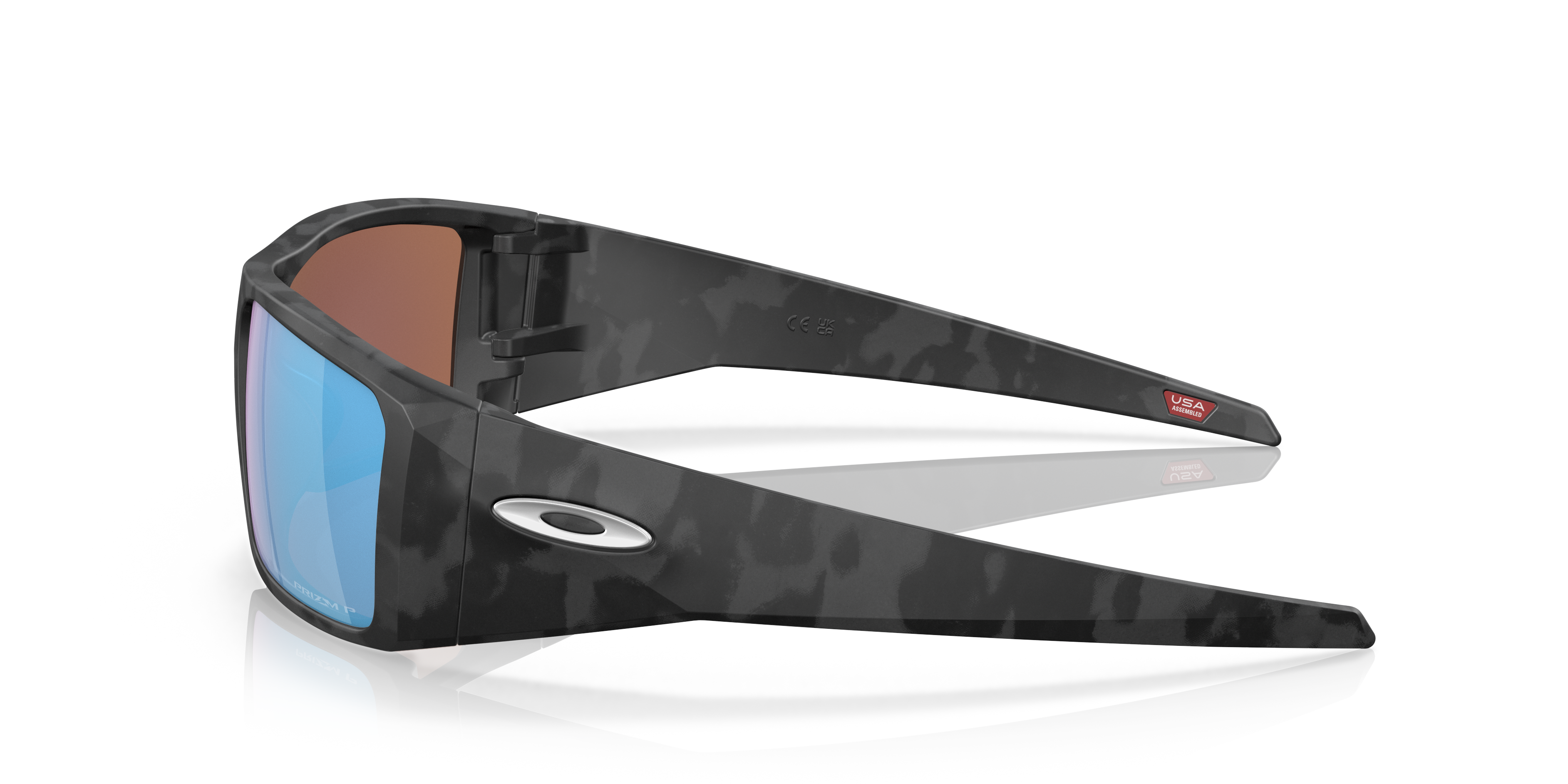 Oakley OO9231 Heliostat Men's Rectangle Prizm Sunglasses - Matte Black Camo Frame