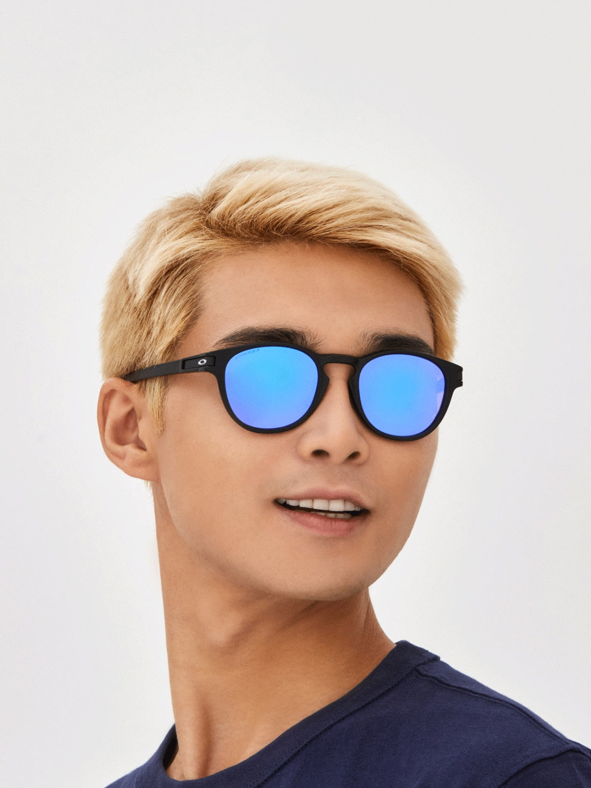 Oakley OO9265 Latch Unisex Round Prizm Sunglasses
