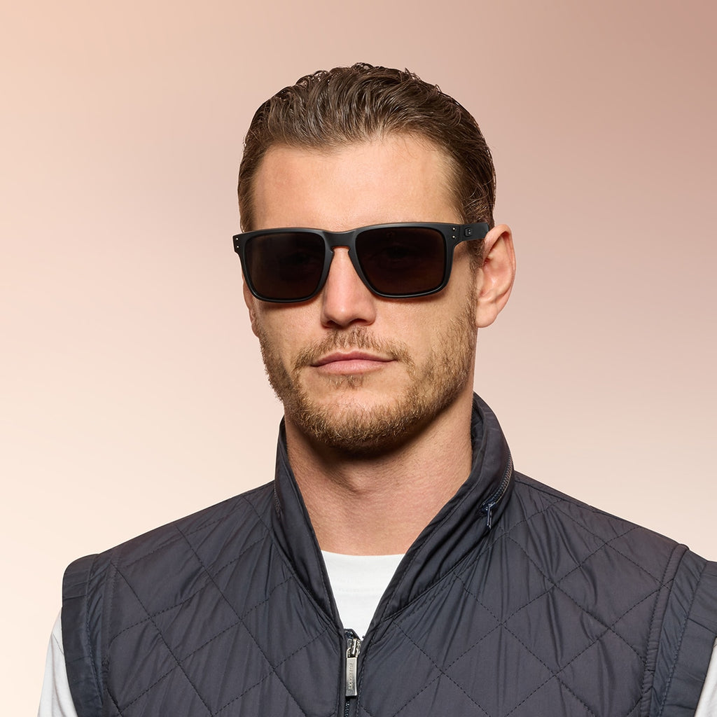 Oakley OO9417 Holbrook XL Men's Square Prizm Sunglasses - Grey Smoke Frame
